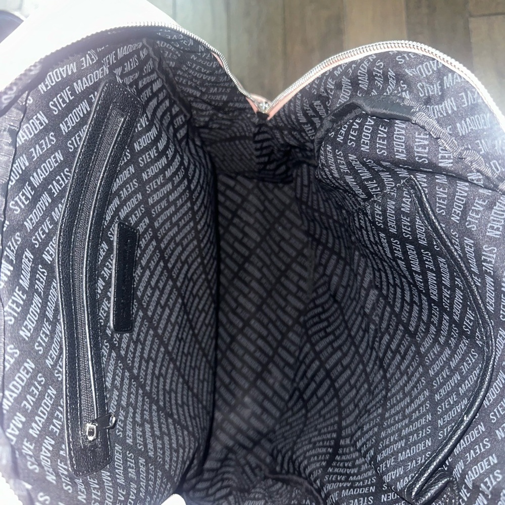 Steve Madden Backpack Purse - Picture 4 of 4